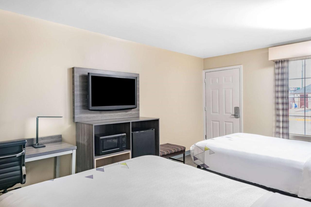 Baymont By Wyndham Commerce Ga Near Tanger Outlets Mall Esterno foto