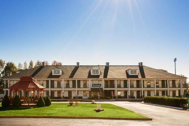 Baymont By Wyndham Commerce Ga Near Tanger Outlets Mall Esterno foto
