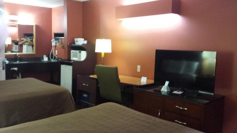 Baymont By Wyndham Commerce Ga Near Tanger Outlets Mall Esterno foto